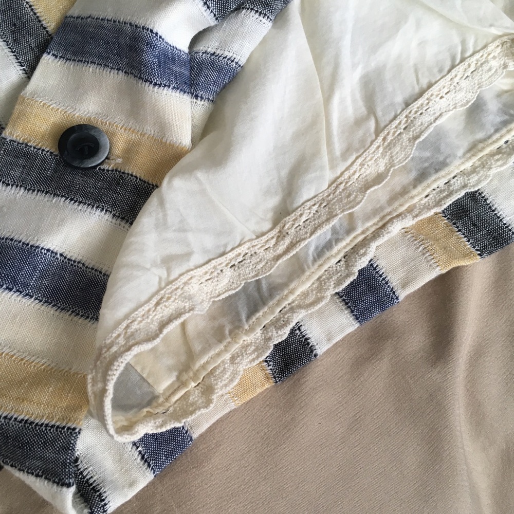 Striped Skirt With Buttons - Picture 7 of 7
